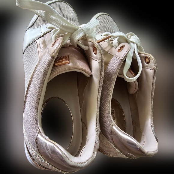 Michael Kors Billie Leather Pink Trainer Shoes - Size 7.5 - Picture 4 of 5